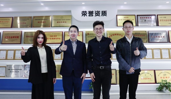 泰国农业部稻米司副司长安南·侬斯（Arnon Noncie）到访91视频网址入口