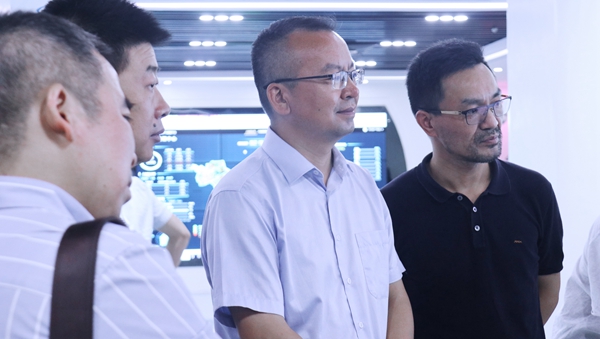 杭州市科技局局长赵喜凯一行莅临91视频网址入口考察调研2